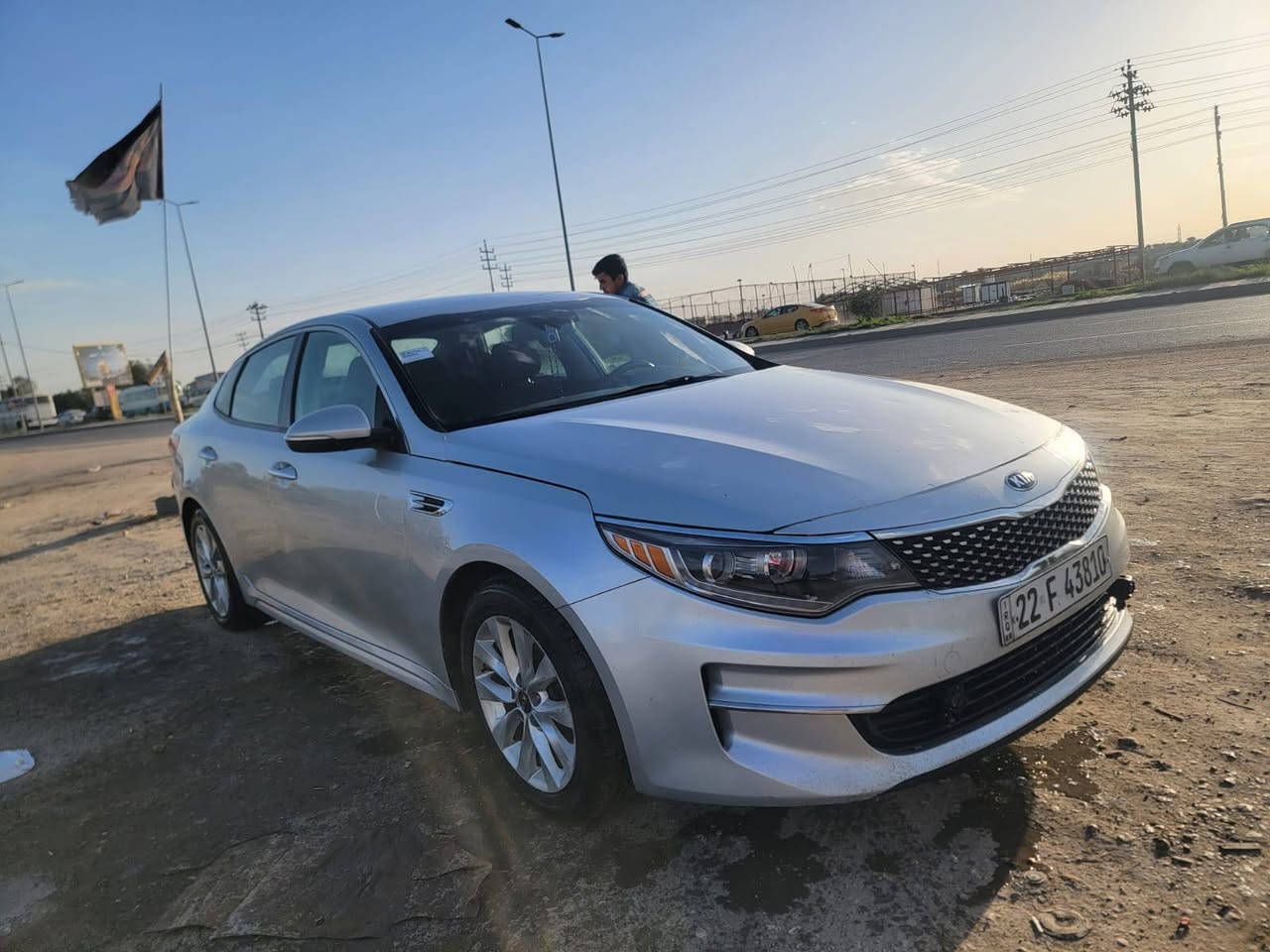 ‏‪0774 231 1303‬‏
اوبتما 2017 بيه جاملغ وبنيد بدون اي دواخل سياره جديده لوك مال جناي بسمي تحويل وكاله اني حاظر 
السعر 116
