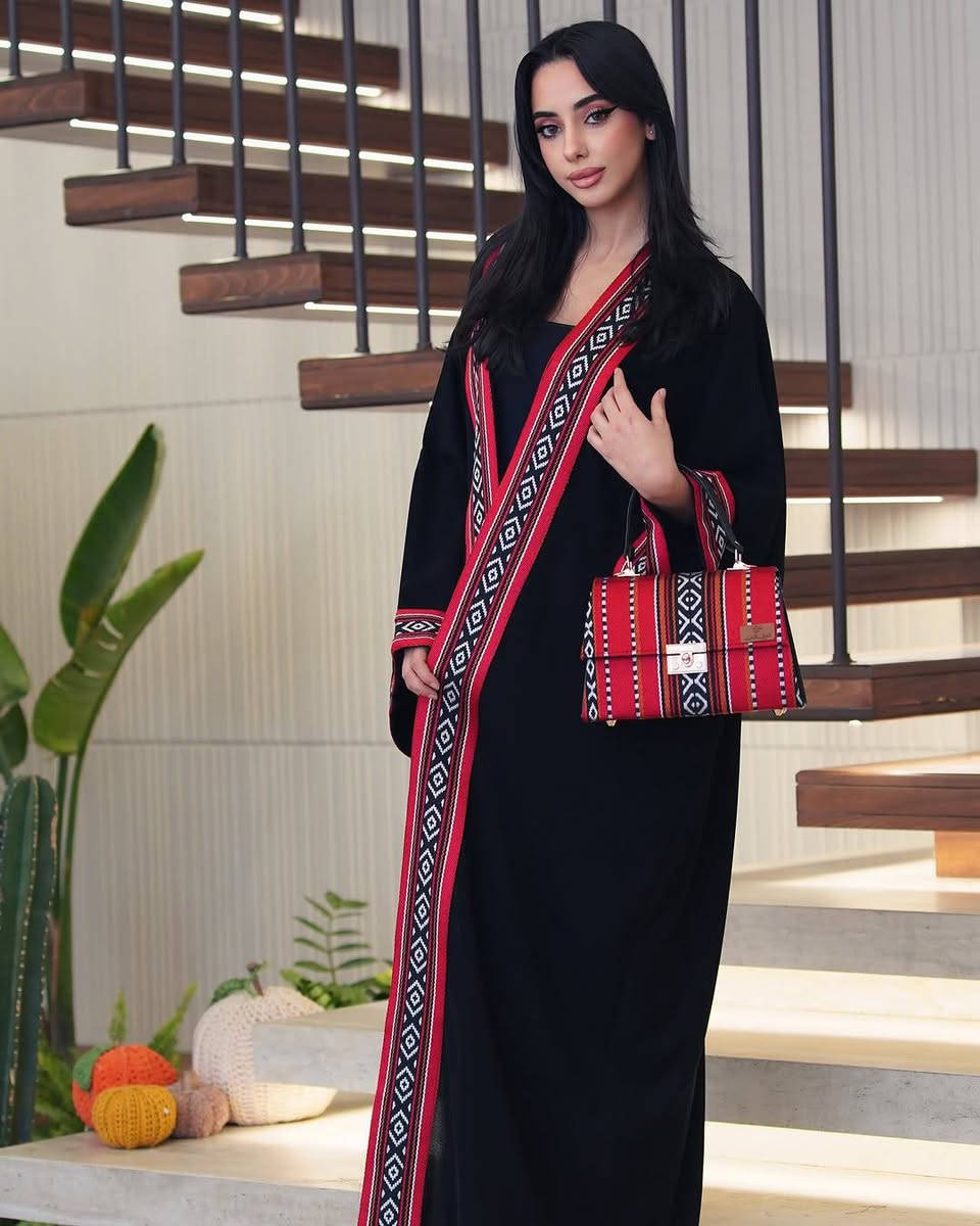 بشت و حقيبه موديلات روعه 
تكدري تاخذي البشت وحده 
او الحقيبه لوحده متوفر كل الاوان 
للطلب والاستفسار التواصل ع خاص او تعليقاتكم تسعديني


**إذا كنت صاحب هذا الإعلان وتريد حذفه لأي سبب، رجاءا أرسل رسالة إلى الدعم الفني**