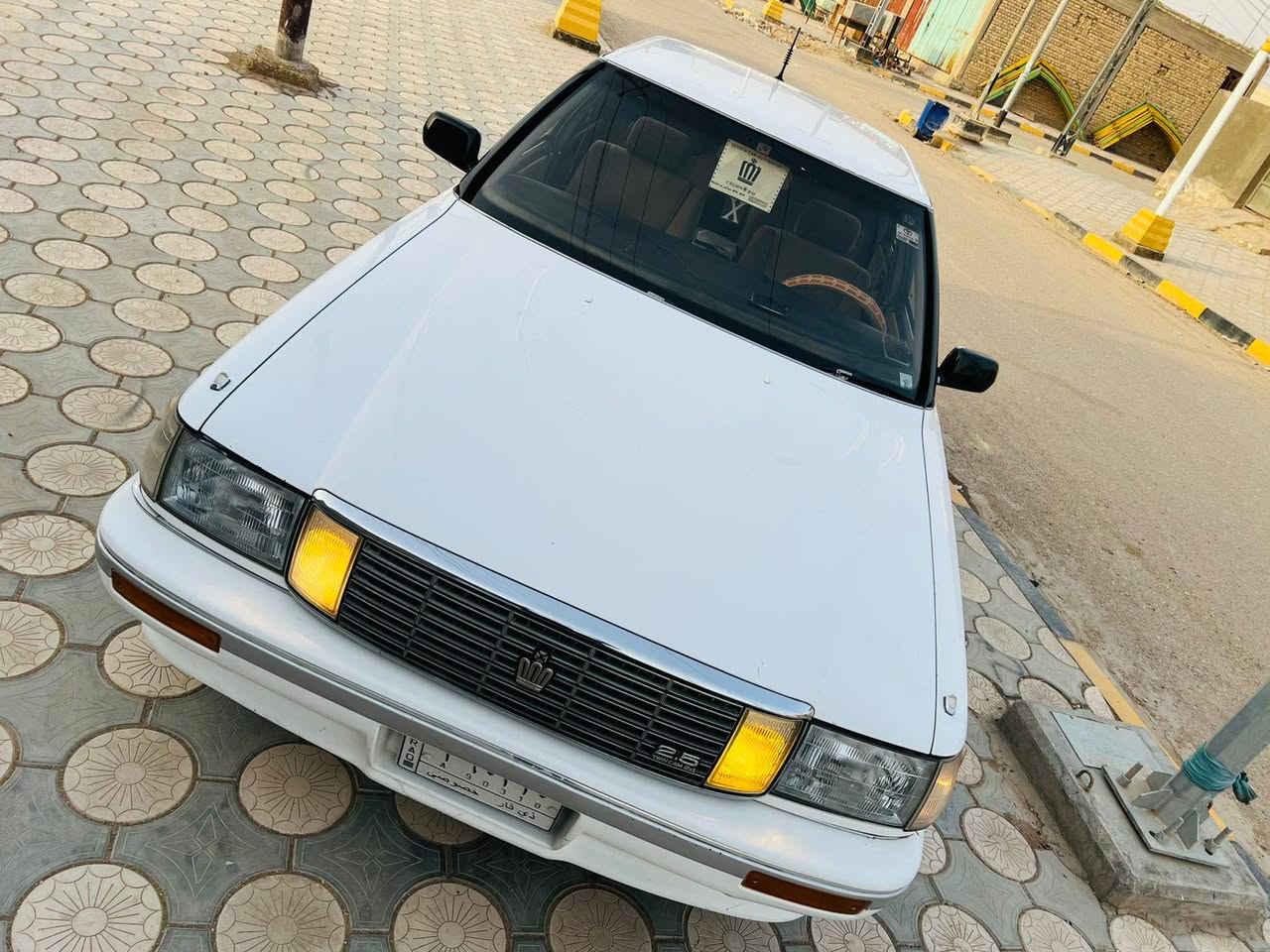 السلام عليكم 
سيدان هارتوب 
موديل 1990
رقم ذي قار 
تحويل مباشر 
مكفوله كفاله عامه صبغ وضربه وكص وتبديل
سياره عله وضع الشركه زيرو
كير مكينه حداديه تبريد كله جيد جداً 
مكاني ذي قار 
***********
