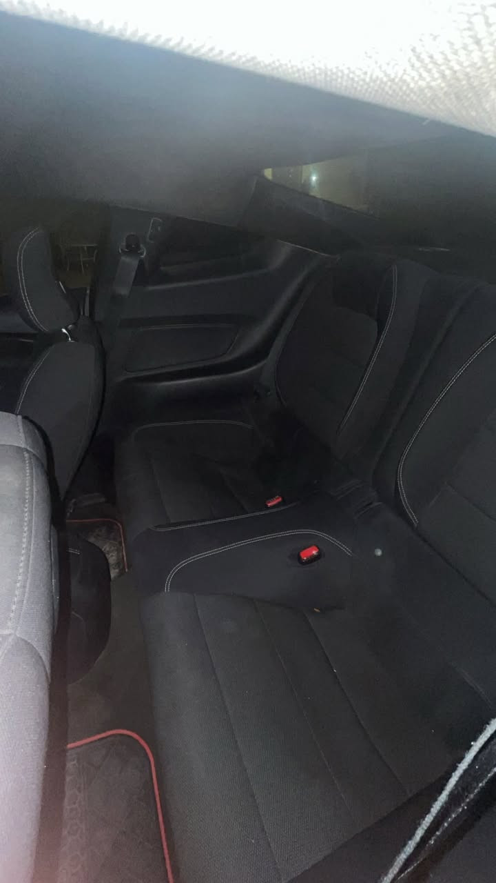 موستنك 2015 V6 للبيع مكفوله كفاله عااامه  حتى الدعاميات مكفوله من الصبغ
ماشيه 89
رقم اربيل جديد 
صدر امامي خلفي جديد
سيرفس كامل جديد 
دهن محرك دهن گير دهن اكسل دهن بريك كله جديد
وياله مال شكل 24 اصليه مال بلاد 
عليها تفريغ 
سبايدر 
سكوبات
كفرات مري 
شفقه جامه خلفيه 
السيارة داخلها بدون زلغ واحد الخارج والداخل شي اجدد من شي كااامله مكمله بدون ربع مصرف او نقص
السيارة بالحقيقة كلش حلوة وكلين بمعنى الكلمة حتة اذا دكيت رقم الشاصي خالية من أي حادث هزة جديدة وسنوية لحد2030 

 مكان السيارة بغداد0775 077 8111‬
