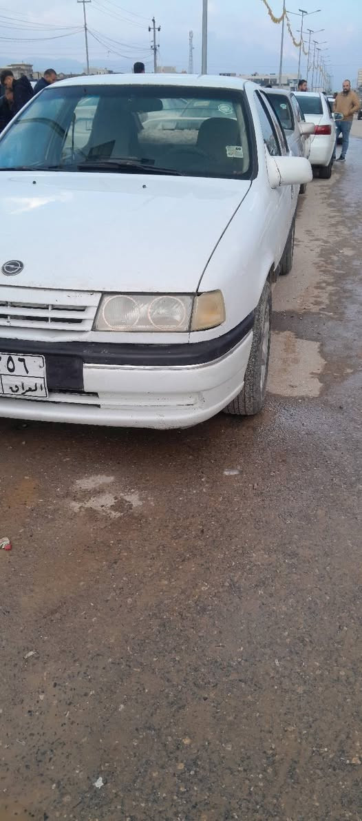 ‎فكترا 20 موديل 1990 بدون دعم وصبغ *********** سعر 32$‎ دهوك, العراق
