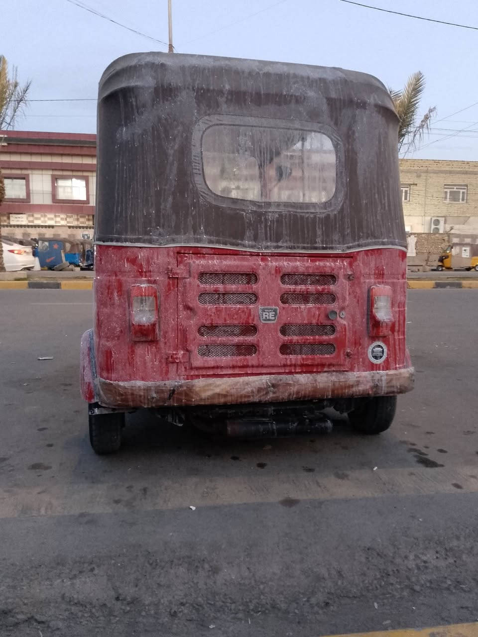 السلام عليكم تكتك 18 حلوه ونضيفه ومرتبه أوراق الوكيل شاكر العنوان المجر الكبير الرقم ***********
