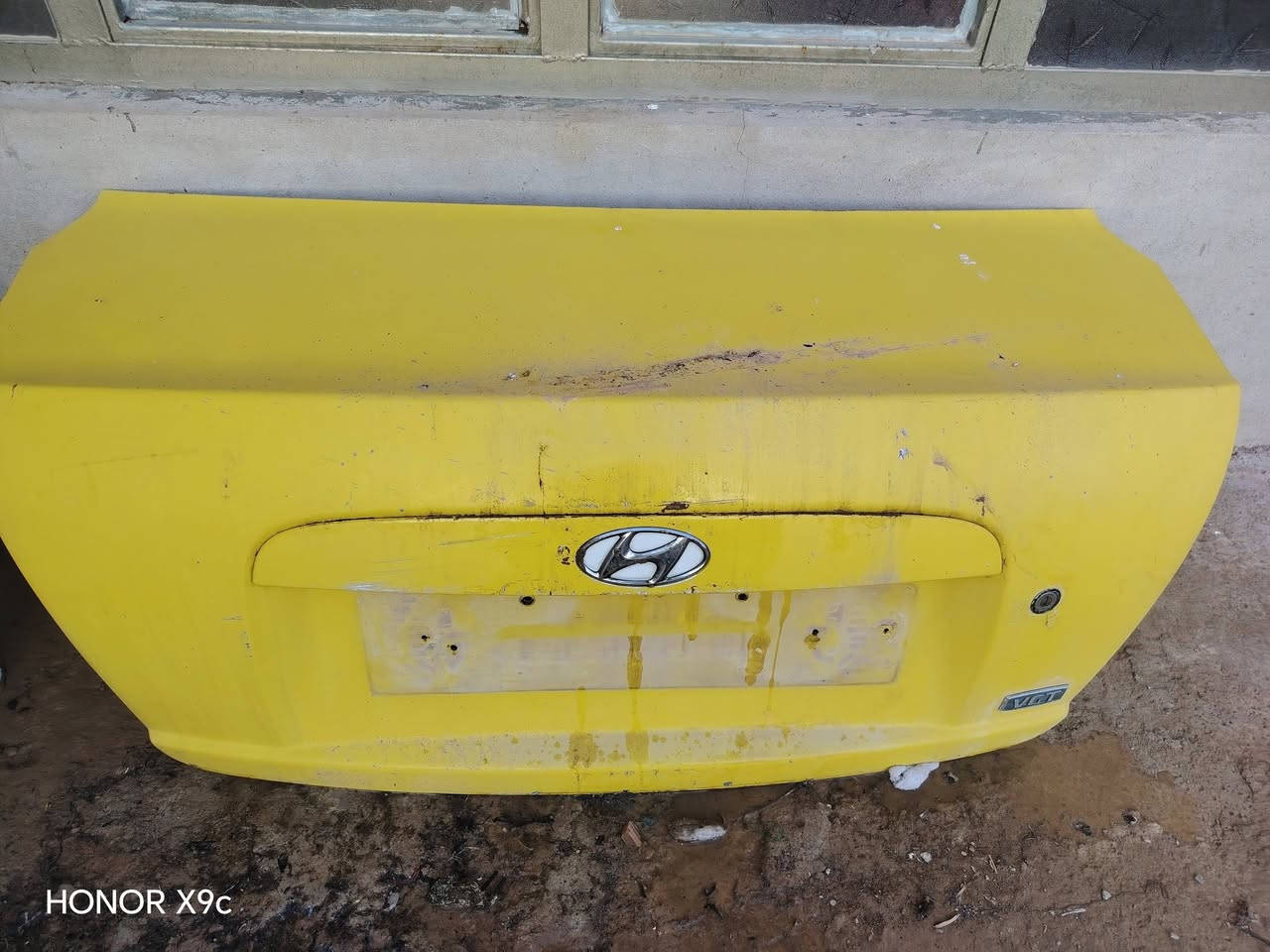 قبق صندوك اكسنت دبدوب الداخل سلفر بدون معجون جديد طالب علي 60الف ***********
