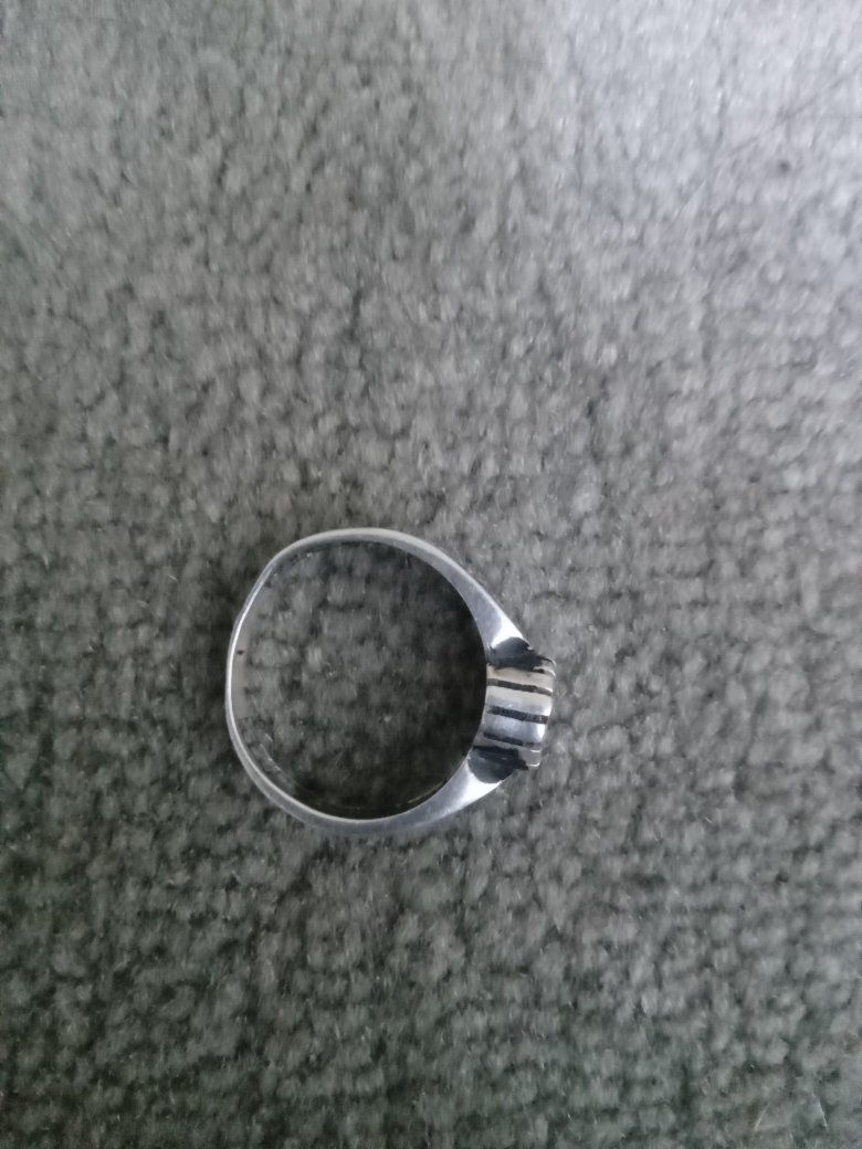 السلام عليكم محابس عدد ٣ فضه ٩٢٥ للبيع السعر ١٢٠ تحياتي


**إذا كنت صاحب هذا الإعلان وتريد حذفه لأي سبب، رجاءا أرسل رسالة إلى الدعم الفني**