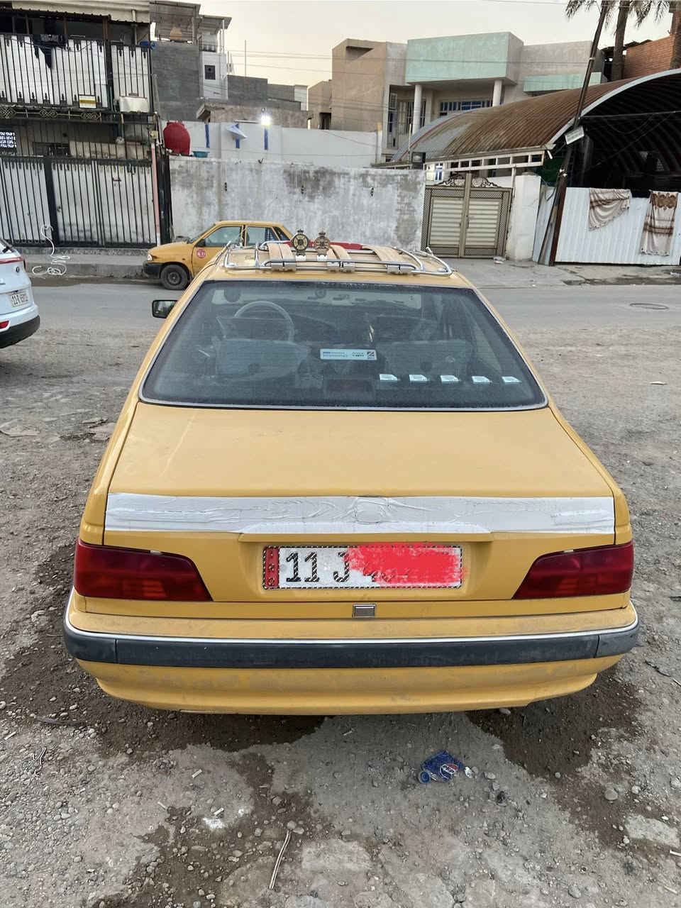 السلام عليكم بيجو بارص 15 
تخم تاير جديد 
صدر امامي خلفي جديد 
تبريد ثلج 
مكينه و كير جديد 
لسياره خير من الله مناقصه شي 
السياره معمر الهلال الايمن وشوي باخين الباب والجاملغ الايمن بي طخه مكحل 
باسمي تحويل ثاني يوم 
سيبايه ابو عمار و شاشه السياره ربع ماذب عليها 
مكان السياره بغداد الحبيبيه 

لاستفسار انتصل 📞على الرقم ***********
