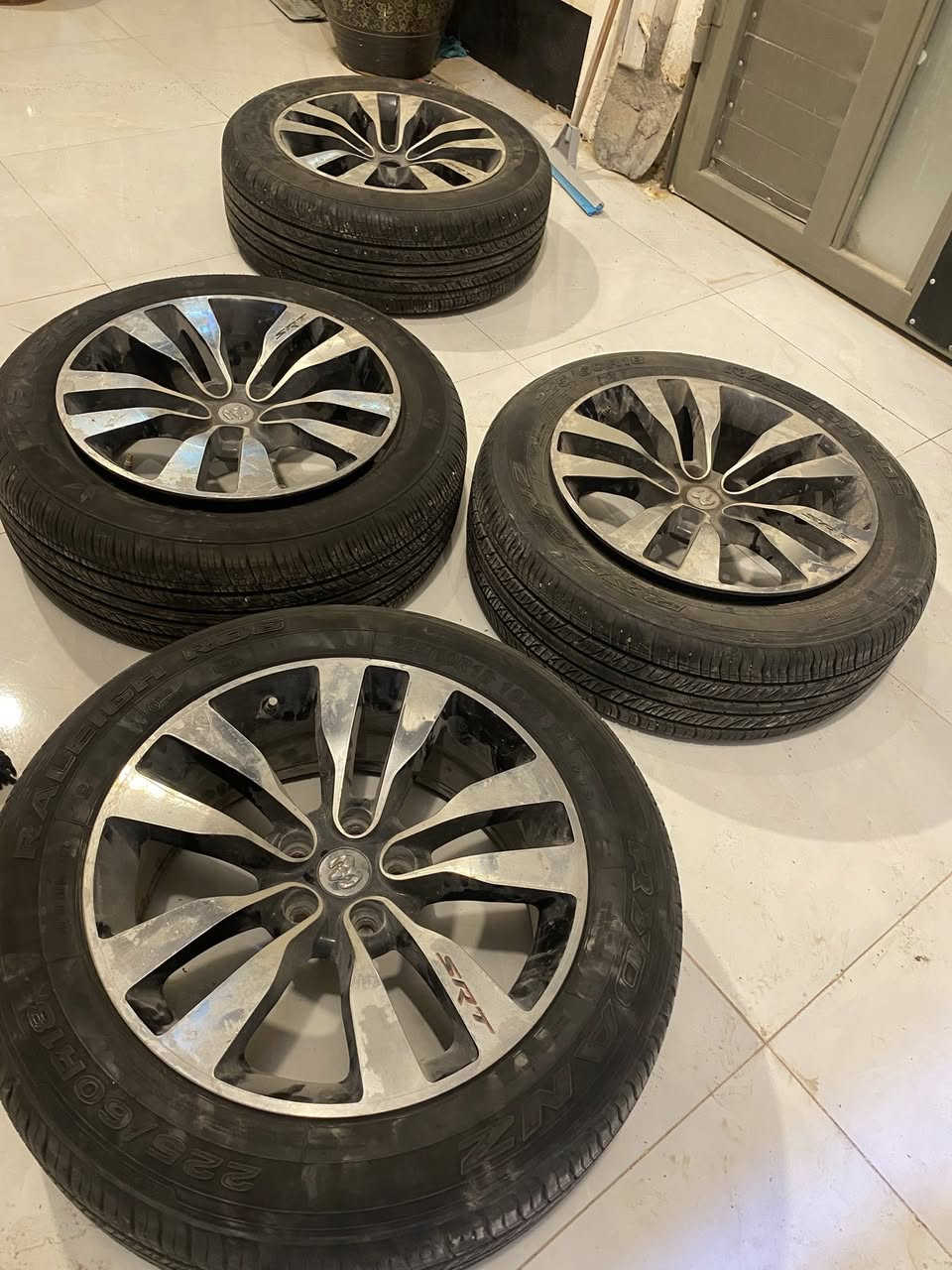 تيارات سياره عدد ٤ للبيع استعمال قليل اقل شهر كلش خلي سعرك واذا عجبني ابيع مكاني ناصرية مركز حجم ١٨


**إذا كنت صاحب هذا الإعلان وتريد حذفه لأي سبب، رجاءا أرسل رسالة إلى الدعم الفني**