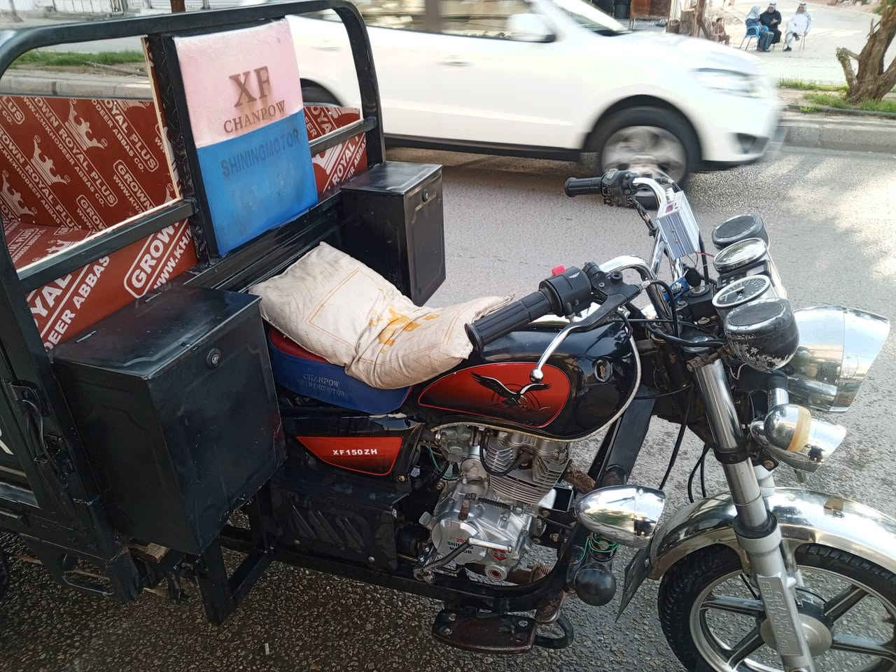 السلام عليكم ستوته للبيع موديل 2022 مكفولة كفاله عامه كامله مكمله وراق يم مكتب حسين كهربائيات شغاله المكان كربلاء حي شهداء الموضفين ***********
