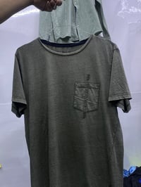 تيشيرت باله اوربي جديد  القطعه ب5000بس كميه جبيره داخل المحل  الزعفران...