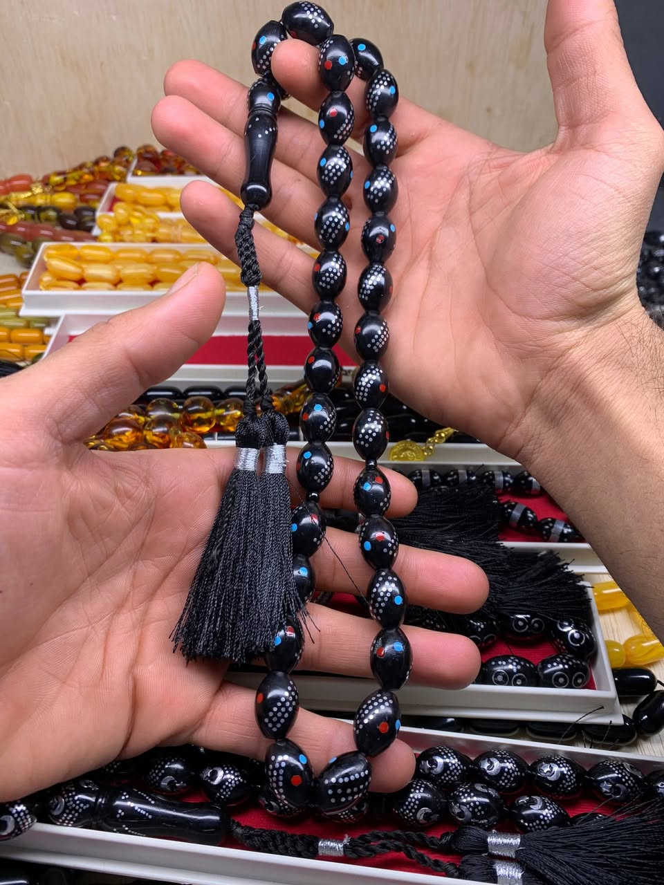 📌📌تبحث عن الأناقة والجمال 📌📌
وصلت📿📿📿📿
توفرت مجموعه من اجمل المسابح الرجاليه
المميزه اسعار  مناسبه . #بارون_السبح الاناقه عنوانها
للتوصيل عبر الصفحه الرسميه 
او وأتساب 
📞 ***********📞
📞***********📞
🚚🚚يوجد توصيل🚚🚚
 إلى جميع محافظات العراق
