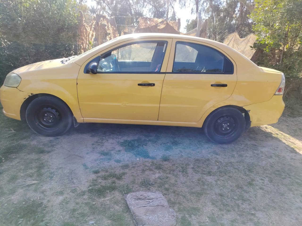 افيو موديل 2011مكفوله جاهزه مال بيت حلوه السياره السعر 55 العنوان بابل***********
