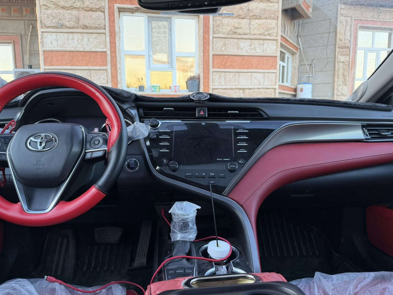 السلام عليكم
للبيع كامري 2020 XSE وارد أمريكي رقم بغداد
ماشية 85 مايل

🔧 الحالة:
وارد أمريكي بدون ايرباك وبدون دواخل
 بدون صبغ 
السيارة جاهزة وما بيها أي نقص

✨ المواصفات:
✅ بصمة تشغيل
✅بانوراما
✅4سلندر
✅ رادارات أمامي / خلفي / جانبي
✅ هاند بريك إلكتروني + Auto Hold
✅ دشبول XSE
✅ لايتات أمامية وخلفية LED
✅ كاميرا خلفية
✅ تحكمات ستيرن + كروز
✅ شفتات گير على الستيرن
✅ شاحن وايرلس
✅ ويل كب 19
✅ تدفئة وتبريد كشنات الامامية

السعر 225 وبيها مجال
مكان  السياره صلاح  الدين
للاستفسار:
***********
