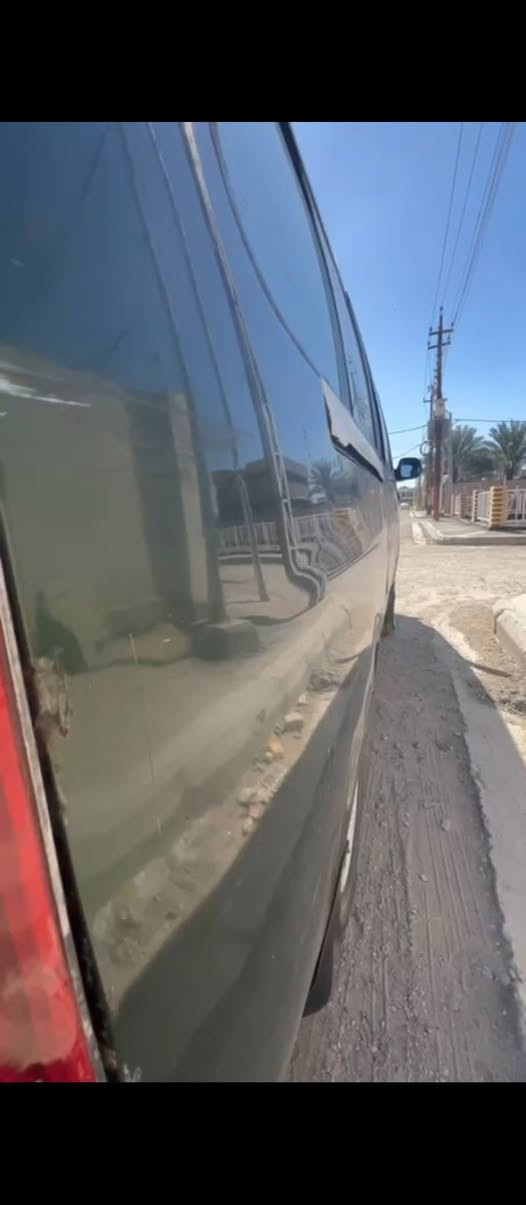 سلام عليكم موديل 98رقم اربيل سياره بلاديه شواصي 4شركه تخم تاير جديد سياره خير من الله مكفوله من الضربه وا المعجون فقط معجون فوك القبق مال الكاز ولباب السلايت بي فقط لا غير مكينه كير اكسن خير من الله كهربائيات كلها شغاله كيجات كلهن شغلات اناره داخليه خارجية كله شغاله سنتر لوك كله شغال دوشمه جديده اوياله مكصوصهه
درع امامي جديد سياره جاهزة مكينه 3000 هااا ورقم حمل أربيل وعندي بيه وكاله عامه امصفره من كلشي سياره  خير من الله سعر السياره ب60وبيه مجال للطيبين مكاني واسط تقاطع الصويره 
ملاحضه اني امكلف بل نشر ***********
