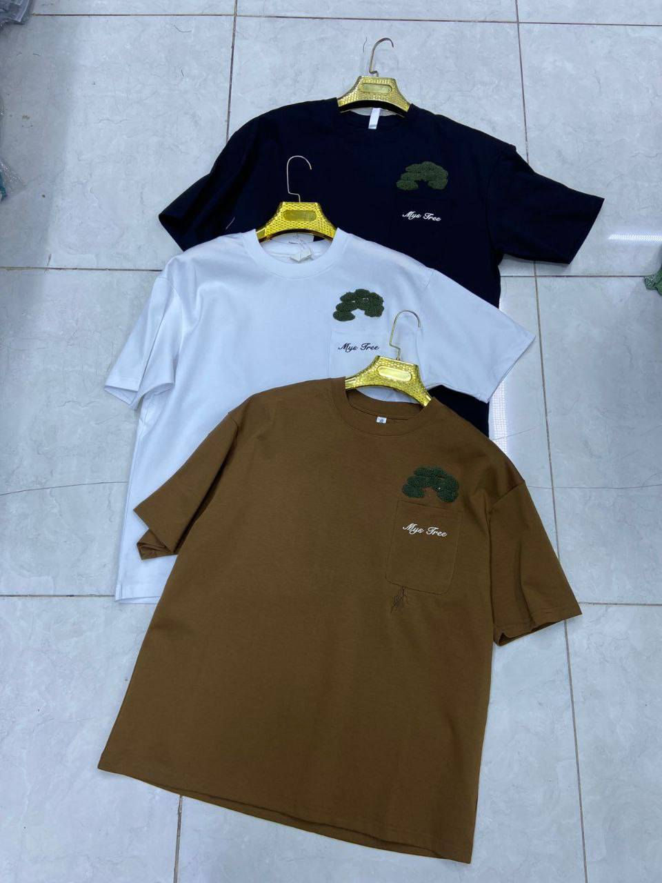 بدي صيني خامه وقالب فول
 
قياس XL -4XL
القطعه ب٦ ونص 

الشد ١٦ قطعه ب١٠٤ الف 

اذا ٣ الوان درزن ١٢ قطعه


**إذا كنت صاحب هذا الإعلان وتريد حذفه لأي سبب، رجاءا أرسل رسالة إلى الدعم الفني**