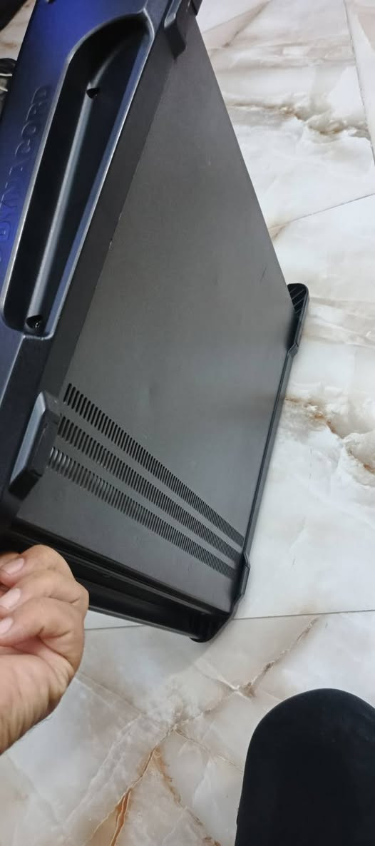 السلام عليكم شباب جهاز داينكورد جيل الثالث 1000واط للبيع جهاز فول نظافه سعر ٥٥٠اوبي مجال مكاني ديالى بعقوبه ***********
