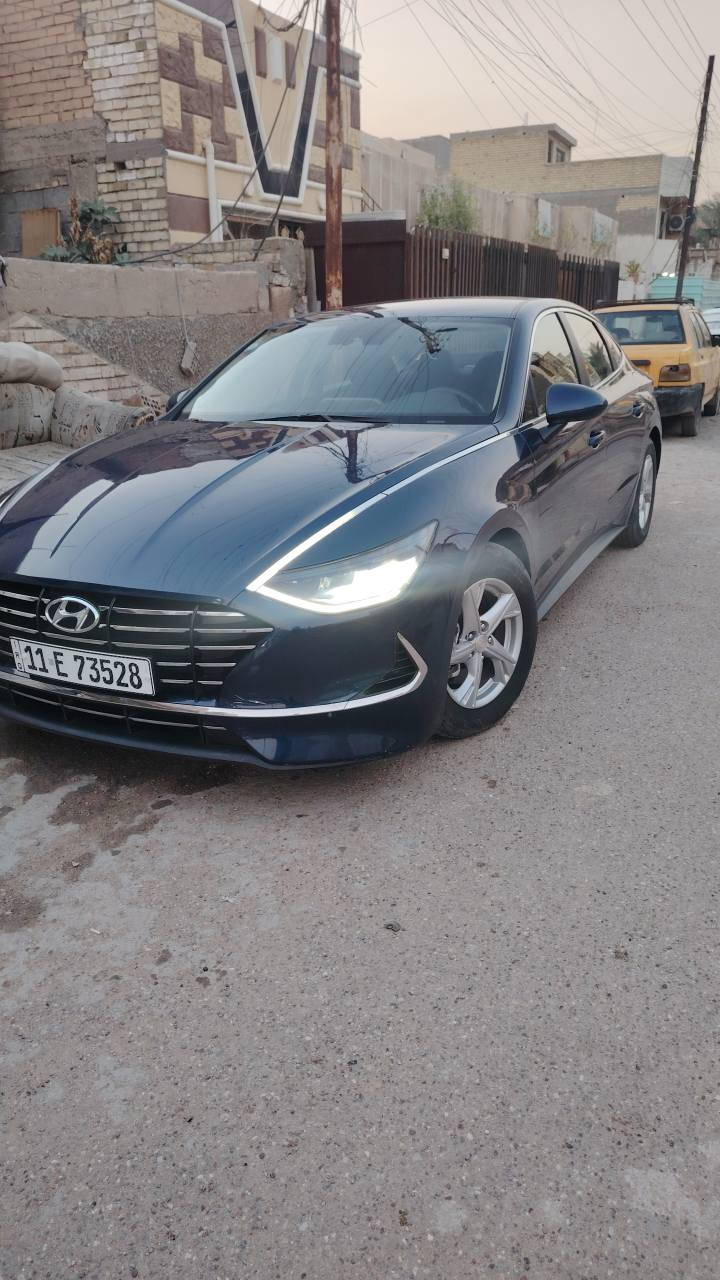 السلام عليكم
سوناتا وارد امريكي موديل ٢٠٢١ حادثها جاملغ وبنيد مبدلات والجاملغ الايسر مصبوغ مكفول لشاصي والغد  رقم بغداد انكليزي بأسمى هزه جديده تحويل ثاني مواصفات اربع وضعيات قيادة رادار امامي توقف ذاتي اوتو هولد هند بريك دكمة شاشة كبيرة كامرة دوارة محرك على وضع الشركة ٢٥٠٠ تنفس طبيعي كير اي تي ٨ نمر تخم تاير جديد مكان السيارة بغداد حي الجهاد السعر 155$ وبيها مجال للطيبين اتصل وبخدمتك *********** بغداد, العراق
