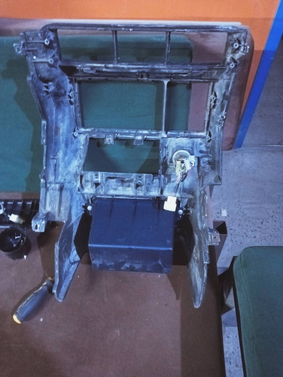 السلام عليكم فرس دشبول ارنب سيدان مال يسرا بلاد ممحور مكانه بغداد سعره 250)***********7
