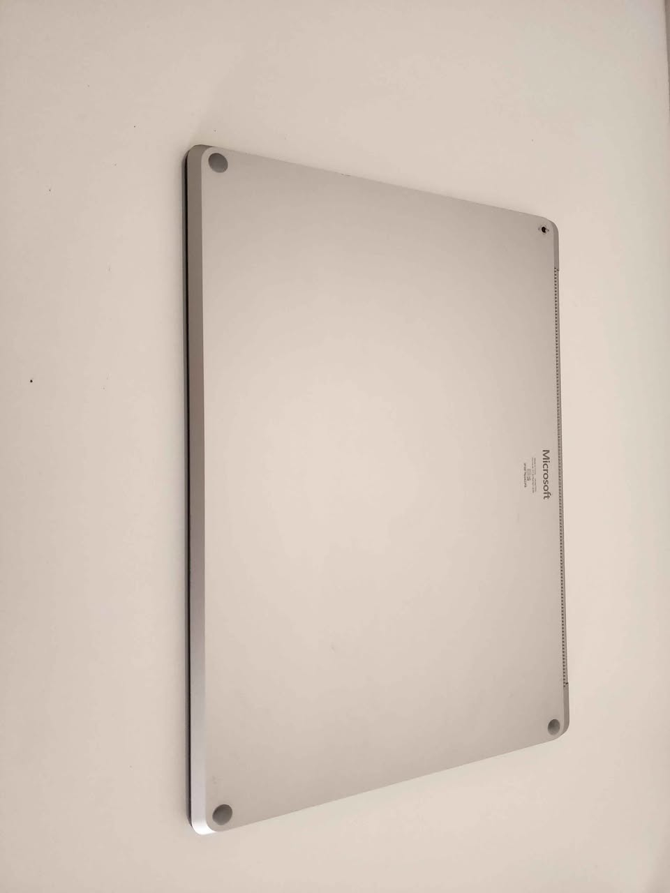 Microsoft surface laptop 5
Core i5 12th generation 
8 gb ram
256 gb m2 nvme disk
13.3" touch screen 3k

جهاز انيق و نظيف ، مستعمل قليل... شحن يدوم نهار كامل...

لابتۆبێکی جوان و بە توانایە... کەم بەکارهاتووە... باتری یەکەی بەشی ڕۆژێک دەکات... بغداد, العراق


**إذا كنت صاحب هذا الإعلان وتريد حذفه لأي سبب، رجاءا أرسل رسالة إلى الدعم الفني**