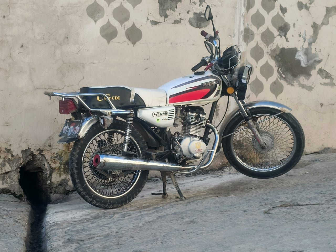 سلام عليكم تايكر مامفتوح اخو زيرو
سعر525وبي مجال جماعت ال450لا تجي


**إذا كنت صاحب هذا الإعلان وتريد حذفه لأي سبب، رجاءا أرسل رسالة إلى الدعم الفني**