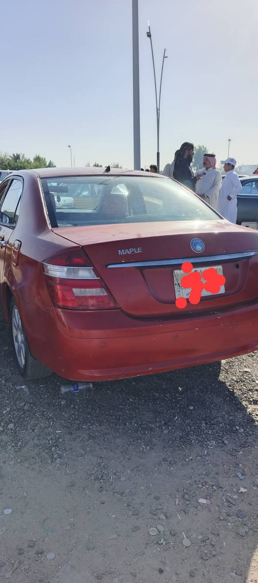 سلام عليكم جيلي موديل 12 سنويه منتهيه رقم بصره تحويل كير مكينه كفاله تبريد شغال حداديه نص عمر ترايك وين ماتريد السعر 25 بصره خور الزبير ***********
