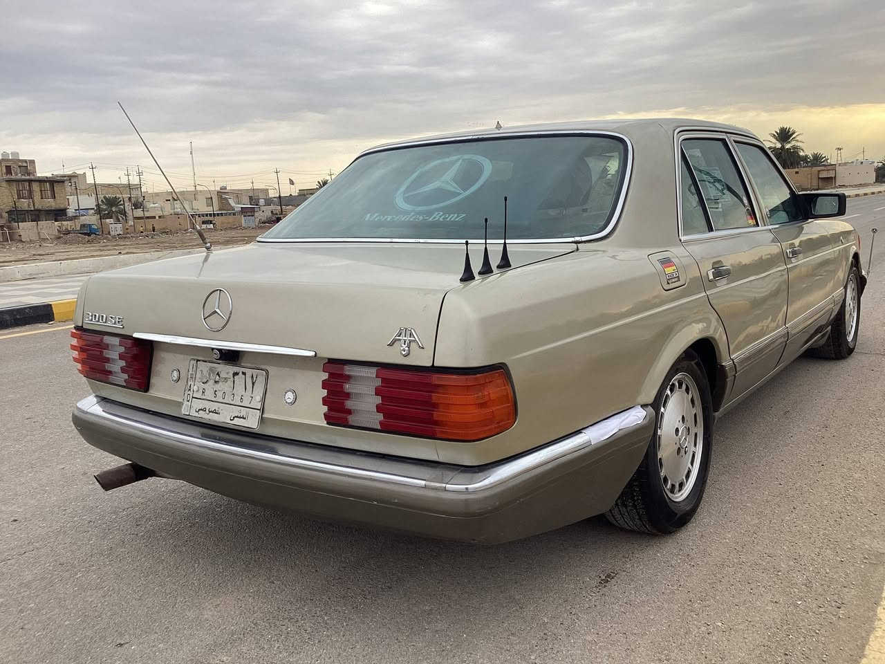 السلام عليكم
مارسيدس رئاسي موديل1990
رقم مثنى مشروع وطني تحويل مباشر السنويه لل2028
مصبوغه عام لجماليه مكفوله من ضربه عيب شرعي أصوليات 

مكينه محور ففتي3000 مكينه وكير حاويه شادهن مكفولات التنقيص ولا تبخير قواعد الدبلات بلاد

السياره جاهزه مال جناي دواخل كارتون صدر امامي خلفي كهربائيات كيجات كله شغال 

السعر المطلوب 65
العنوان ذي قار قلعة سكر للتواصل  
***********
***********
