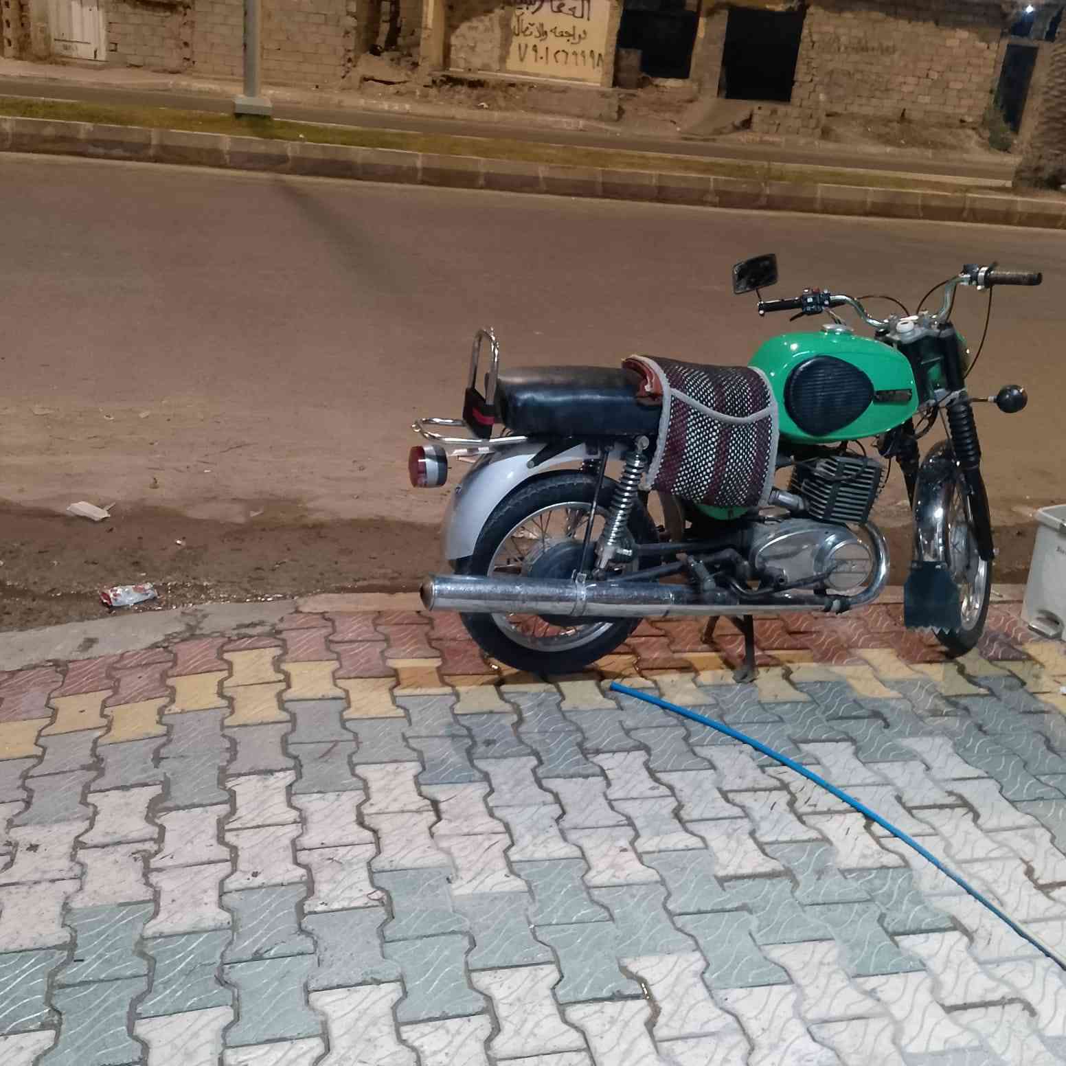 MZموديل 81نضافه خير من الله 
سعر 800 للتواصل على هذا الرقم ***********
