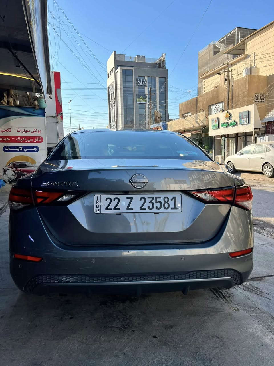 سلام عليكم نيسان سينترا موديل 24 بدون ايرباك بجم كبس 
سياره نضفه جدآ وضايف عليها تغليف كشنات ومسوي ارضيه جلدبيها بابين صبغ وقطعتين كليرامريكي صورالحادث بلمنشور
رقم اربيل بسمي السعر140 وبيها مجال بسيط 
للستفسار***********مكاني منصورشارع 14 رمضان
