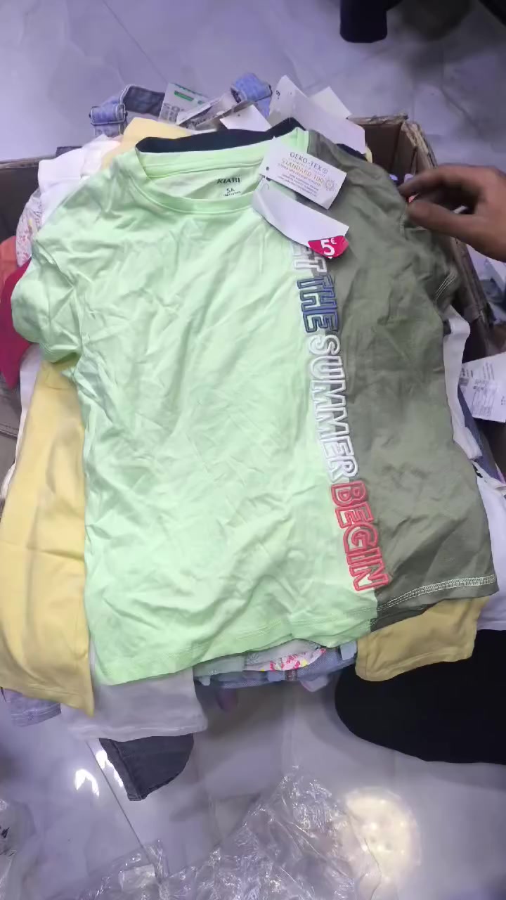 🔥👗 وصل حديثاً إلى مجمع أبو فدك للبالة الأوروبية الجديدة 👗🔥
تم وصول تشكيلة مميزة من الملابس الاطفال الصيفية 🌸☀️
أسعارنا كلش مناسبة ومنافسة 💰👌
ومتوفر أيضاً:
👖 بناطير
📢 لا تفوّتين الفرصة… حرك للسوك قبل لا تخلص الكمية!
📍 العنوان:
ناحية الإمام – حي السجاد
مقابل مدرسة الإمام الابتدائية للبنات ومدرسة دار العلوم
بالفرع المقابل لصيدلية الأنفال


**إذا كنت صاحب هذا الإعلان وتريد حذفه لأي سبب، رجاءا أرسل رسالة إلى الدعم الفني**