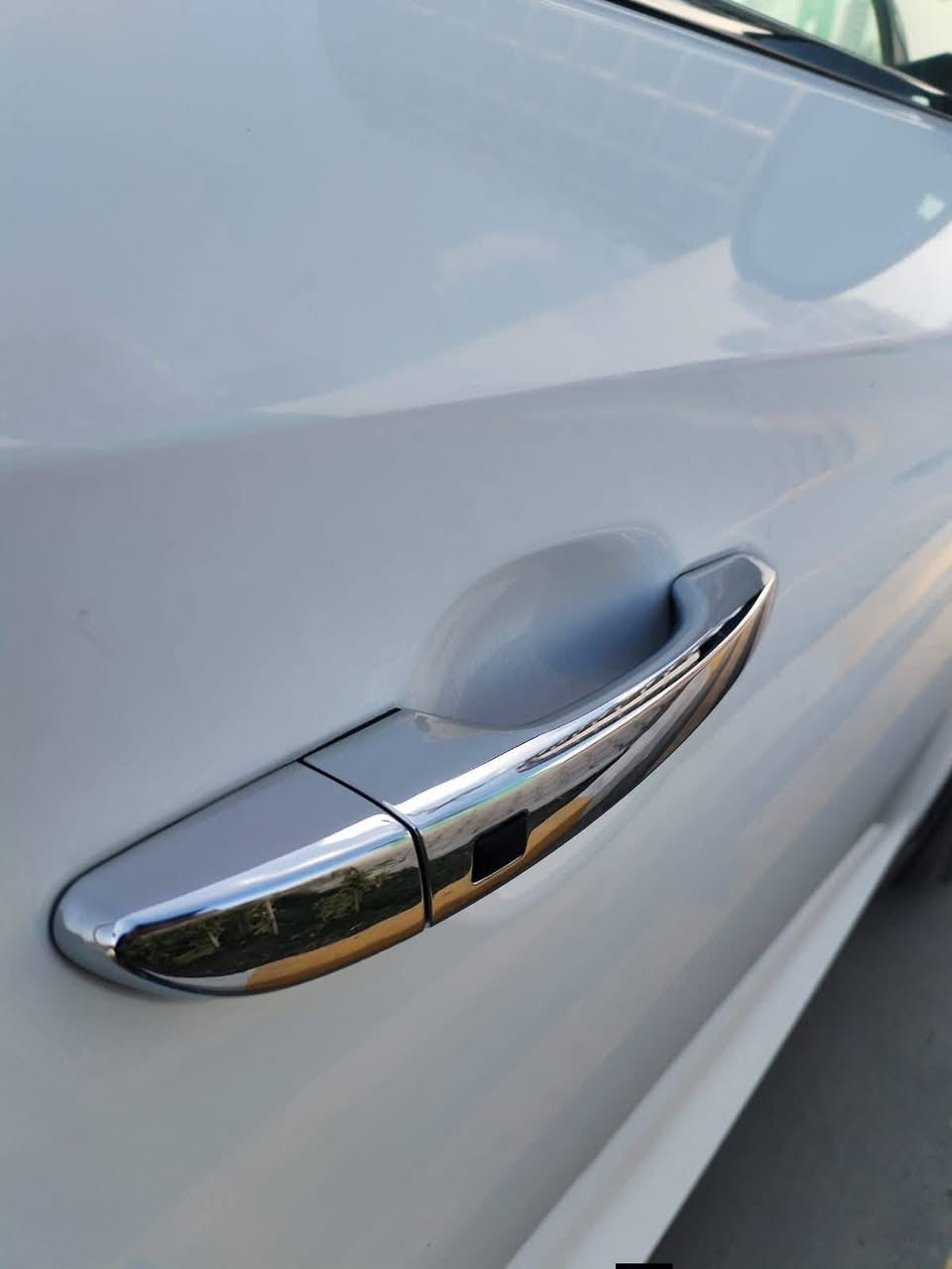 توسان 2019 الكاصد بصمة فول قماره حديد ماشيه 44 الف  قابلةللزيادة 
مكينه 2000 
بصمة ابواب 
مقاعد كهربائية اثنين 
حساس خلفي 
تبريد امامي وخلفي 
خمس عدسات 
مري شفط 
ترحيب على بعد 
رقم بغداد 
السعر 205 ورقة 
اي استفسار على الرقم 
*********** ويساب ***********
مكاني  بغداد 
غير متواجد على الفيس ؟
