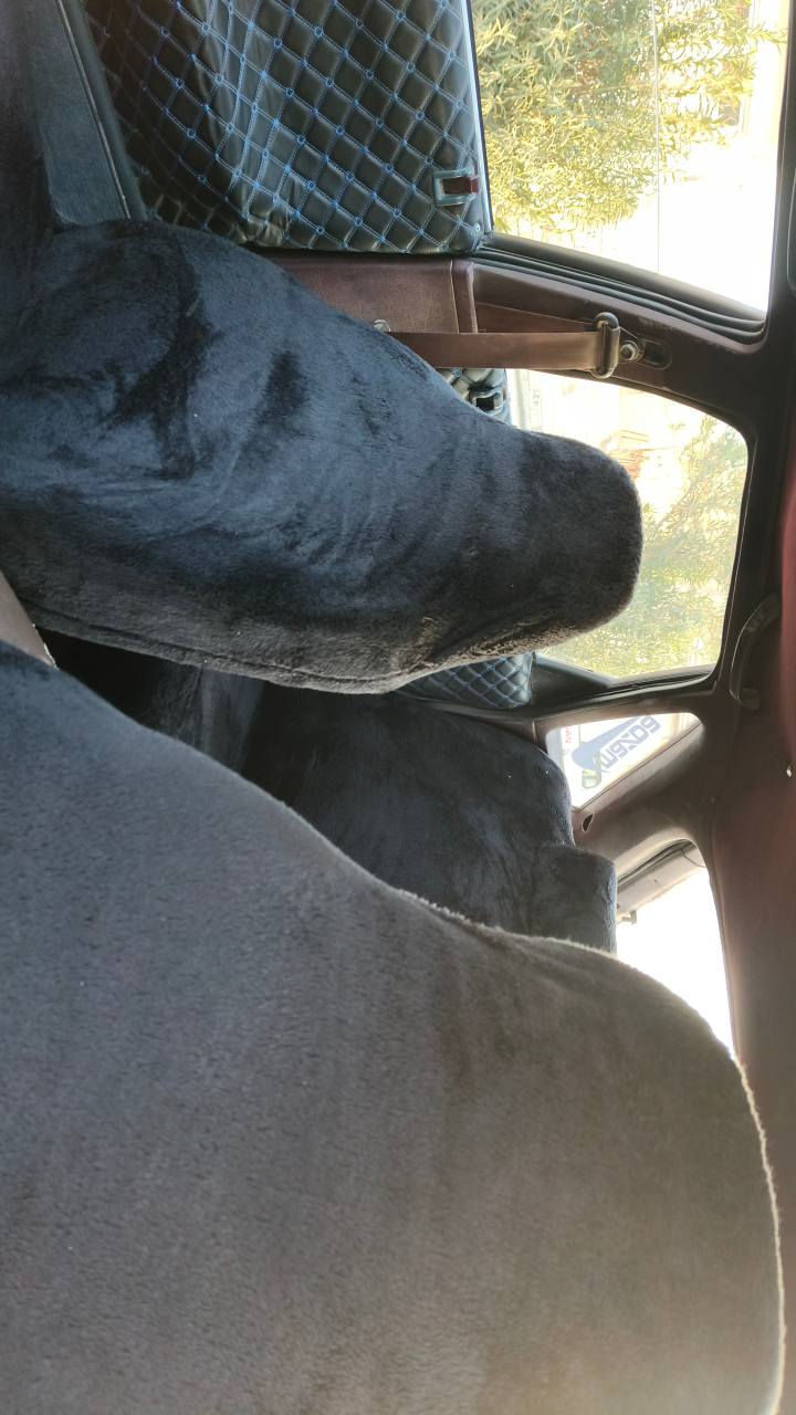 مازدا نمونه له جواني 
ئارمي پلاستيكي سليماني 
گيرو مكينه ي به شرت 4تاي لوك 
تاقم بيش به شرت ليدراوي نيه 
هه مو كياني به شرت سياره يه زور جوانه به س ماشالله ي ئه ويت 
مكينه ي 8تو كابريته يه سياريه زور جائيزه مالي دوسته سعري 23گلا 
شوين;چمچه مال بو زانياري زياتر 
زم ;*********** گورينه وه ناكات به س فروشتنه شمشمل, السليمانية
