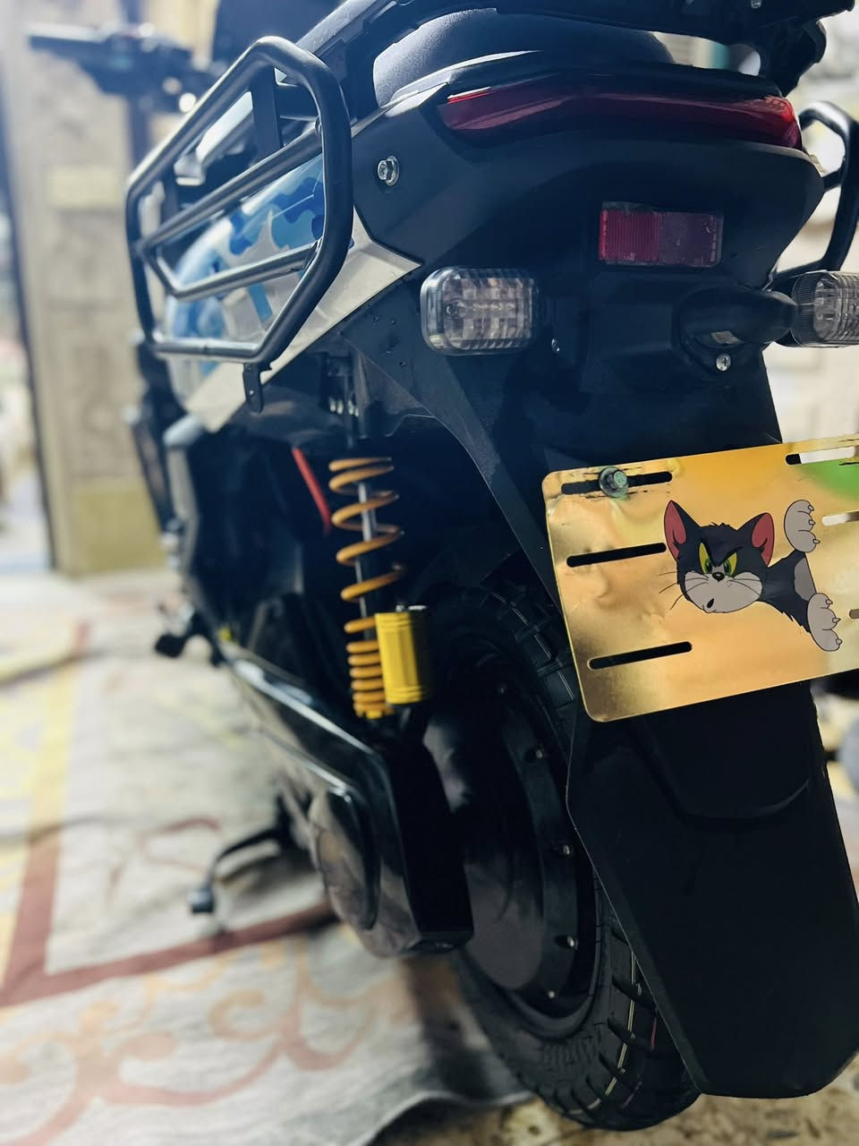 سلام عليكم دراجه أباجي موديل 2025 دراجه فول موصفات اخذته مليون و 500 دراجه خير من الله صارلي شهر من اخذته رايده مليون وربع مكاني بغداد رقمي ***********
