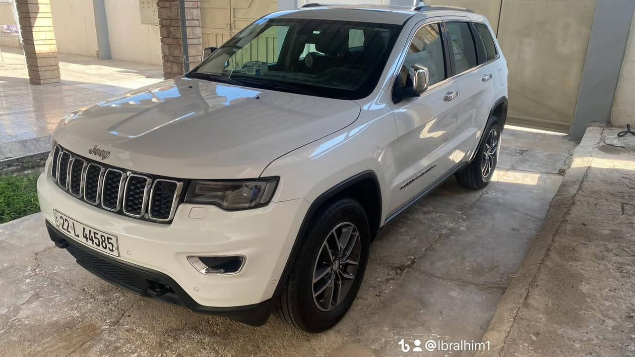 اخت الزيروووو السيارة كارتون جديدة كلش 🌹🌹🌹
   ✅ لمعرفة السعر علق ب ..✅. تم 🤲

بسم الله وعلى بركة الله 
وينهم الجناية والي يدور جديد 
قطعه حلوة ومميزة وجديدة
جيب شيروكي للبيع ✅
 فئة الاريدو خليجي ….❤️❤️❤️❤️
موديل 18 فول مواصفات 
مكفوله من كلشي وعلى الفحص 
وكل اغراض الشركة وياها كاعيات / بصمات / عدة / بصمات 2 / كتلوكات
فتحة سقف
فور ويل 
بصمة تشغيل
بصمة ابواب 
لايت عالي وناصي زنون
فور ويل 
كشن كهرباء
نظام إطفاء ذاتي بلازدحام 
مري جانبية قلاب
وبعد بيه مواصفات هواي 🪀
وسهلا ماعجبك اترك كلمة طيبة او اعبر المنشور 
السعر اتصل او تواصل خاص وبلخدمة
☎️☎️☎️☎️☎️
***********
