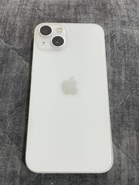 ايفون ١٣ عادي شرق اوسط نضافه ٩٩٪؜ الجهاز كلشي مامبدل بي بعده بضمان الم...