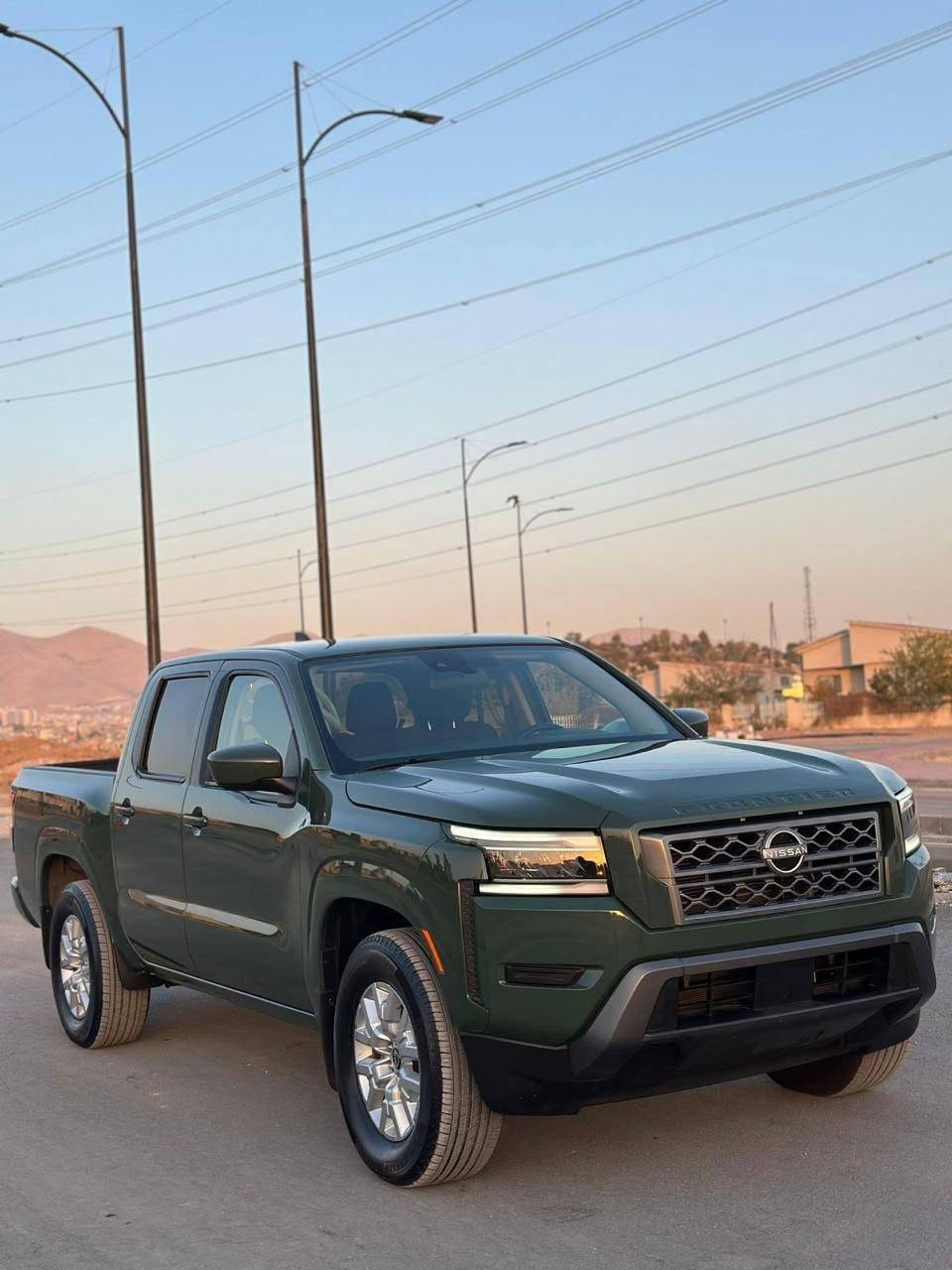 نيسان فرونتير موديل 23 محرك V6 3800 رقم اربيل تسجيل جديد تحويل او وكاله حادث بسيط طخه بين الباب والجاملغ وبيهم صبغ بدون اي قطره دواخل ولااير باك كل قطعها بلاد بدون أي تبديل حته دعاميه وشباك بلاد السعر 230 بي مجال مكاني بصره للجزيزه *********** البصرة, العراق

