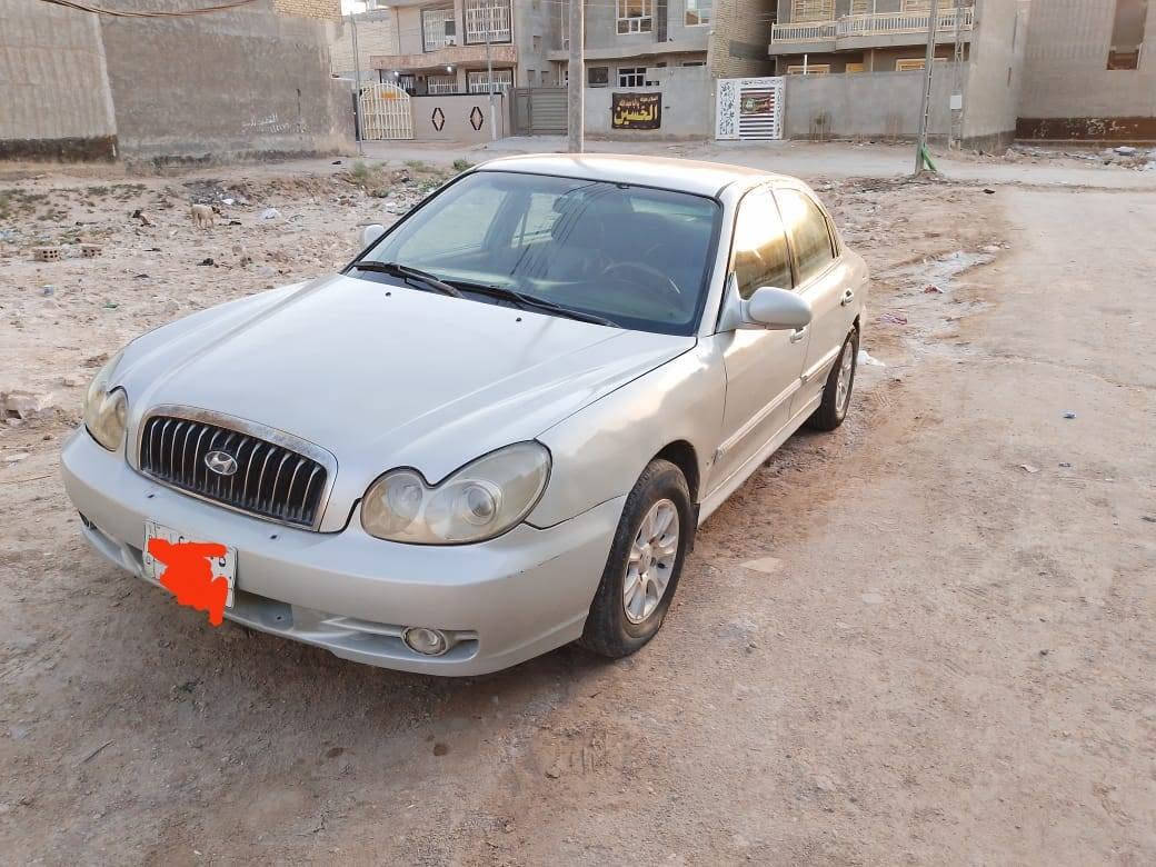 السلام عليكم سوناتا وفود للبيع موديل 2003 سياره خليجيه مصبوغه جماليه بدون ضربه سنويه 29 رقم بغداد مكينه وقير مقفوله جير عادي كهربائياتها كلها شغاله سنتر لوك شغال ريموند بلاد حداديه 80% عنواني بابل حله نادر الثالثه سعر 45 وبيها مجال رقم *********** حلة, بابل
