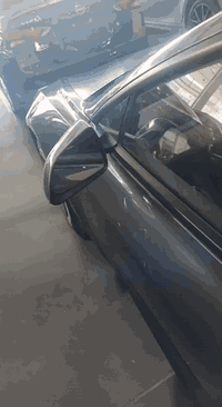 تسلا مودل ٣ للبيع
موديل ٢٣ 

سعرها  ١٥٥ وبيها شويا مجال وارخص من هيج سعر ماكوا كلفتني اغلى والله 

حادثها موضح بالصور كل قطعها اصلية واون لاين 

ماشيا ١٢ الف 
رقم شاصي 5YJ3E1EA4PF678719

رقم كاتي تترقم اربيل ٢٤٠ الف 
عنوان السياره اربيل 

***********
