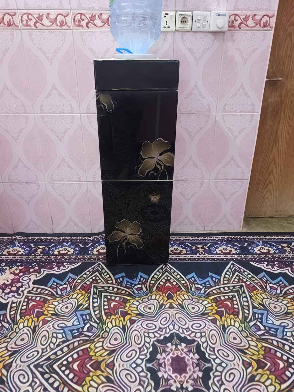 س ع براد شغال شرط حار بارد ثلاجه كل عيب مابيه كله شرط فول نضافه السعر 55 وبيه مجال مكاني كركوك حي عسكري شراي اتصل ***********
