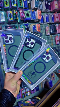 عرض 100 كفر ايفون بسعر 75 الف دينار وتوصيل مجاني ايتم  17 برو ماكس  16...