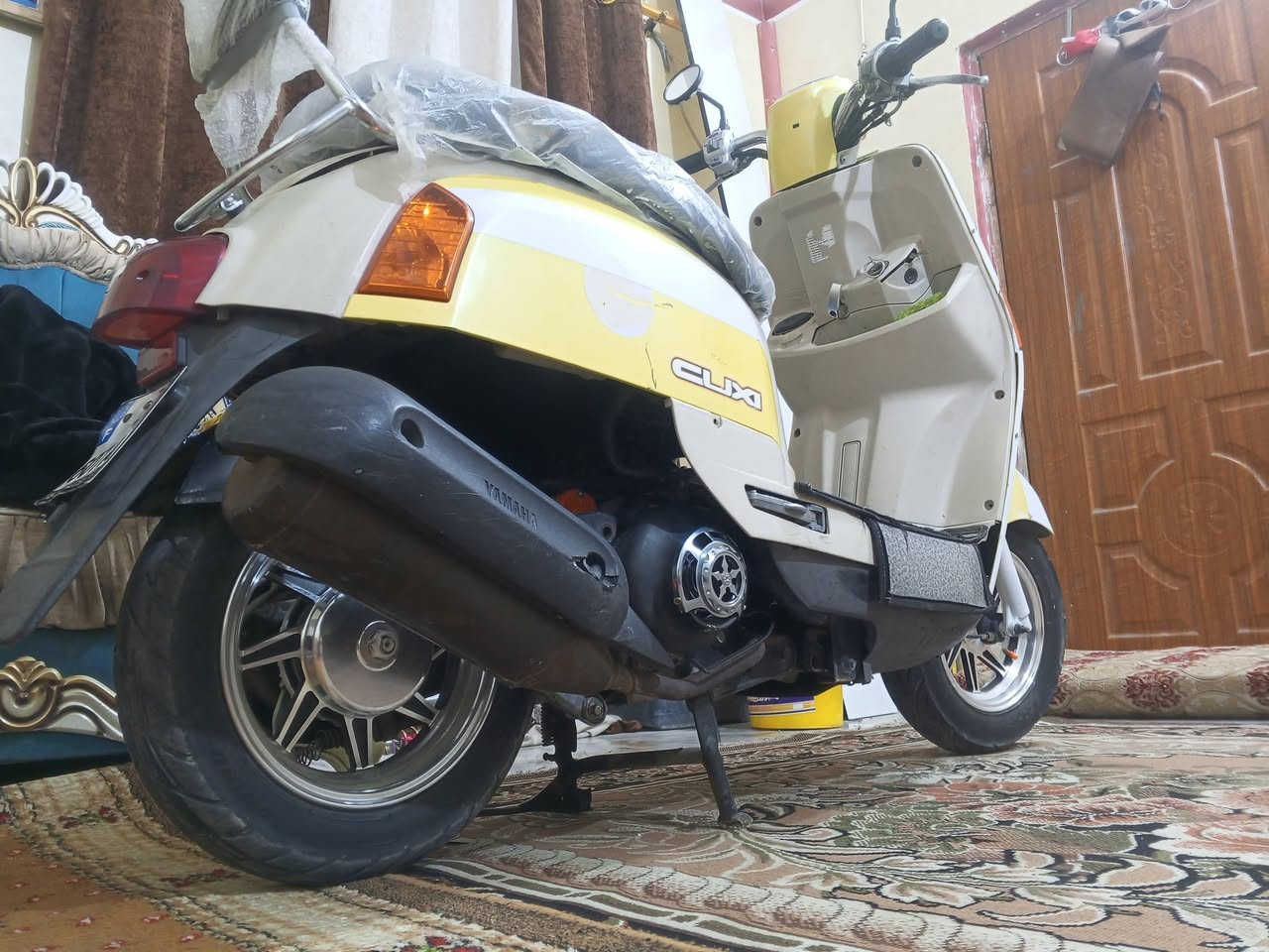 سلام عليكم بوليسي للبيع نضافه كدام عينك مكفوله كفاله شرط الفحص 49بلاد سلف هندر شاير  كلشي شغال على وضع البلاد ناصرية مركز سومر شراي تصل وتعرف السعر ***********
