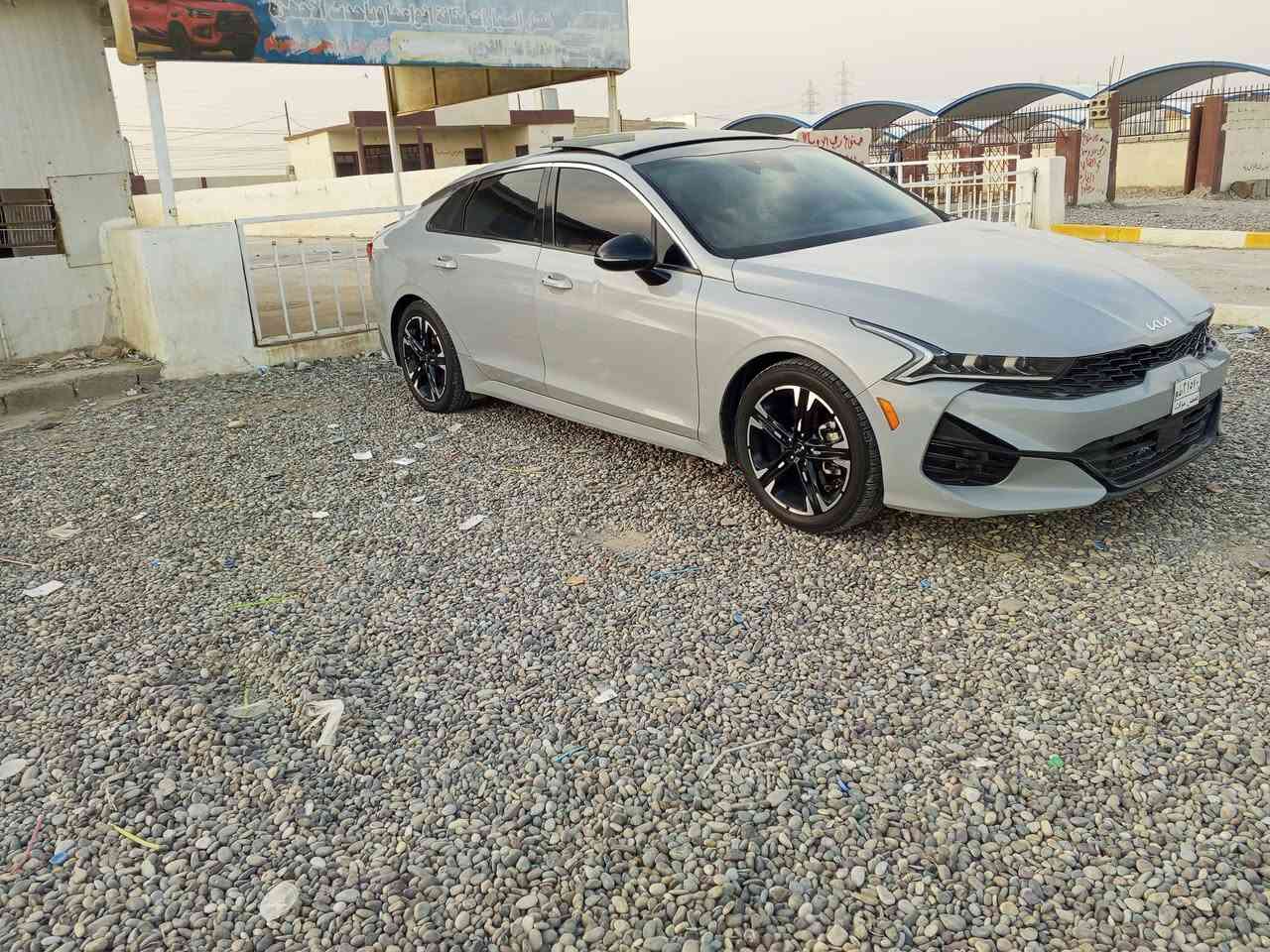 اسلام عليكم للبيع كي فايف K5 جيتي لاين
فول مواصفات فتحت بانوراما لون سمنتي ضرر 3قطع 
منفيس شرط التحويل السعر 150 وبيها مجال ويرهم مراوس 
***********
