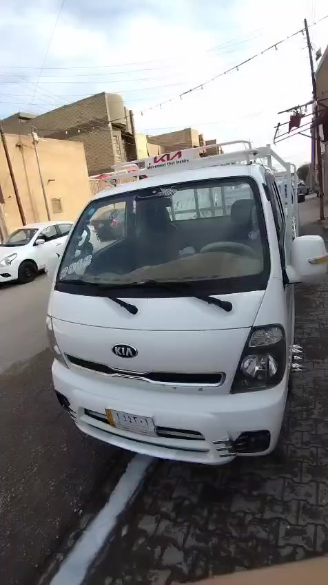 السلام عليكم
كيا بنكو فحل رقم واسط الماني تحويل مباشر 
شاصي مكفول رقم شاصي واضح تخم تاير مكينه لا تبخير ولاتنقيص مدوشمه السياره صاعده هزه باقي بس ستلام رقم نكليزي بيهة (ضربه بلبنيد صغير) 
المكان النجف الاشرف الكوفه رقم ***********
