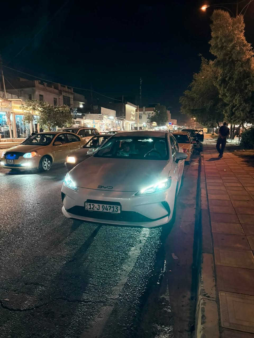 سيل فايف رقم نينوى للبيع
السياره ماشيه 9000
 بدون صبغ بدون ملاحضات على حاله الوكاله
***********
