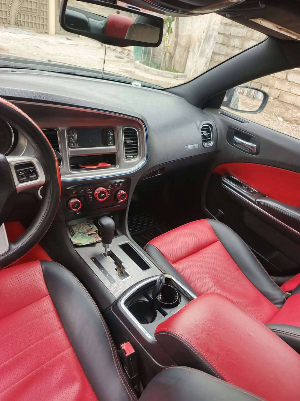 سلام عليكم جارجر 14البيع بيهه بس جمرلغ امامي بدون دواخل مكينه وكير جداد سياره كامله مكمله مال جناي العنوان ديالى بعقوبه
السعر 138وبيهه مجال
***********
