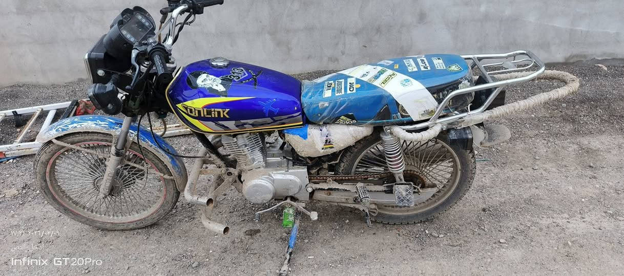 سلام عليكم  دراجه للبيع تايكر سونك 2024 كله شقال بس الشاشه 550 بي مجال  ماكان ديالى العباره  هاذه رقم تواصل ***********
