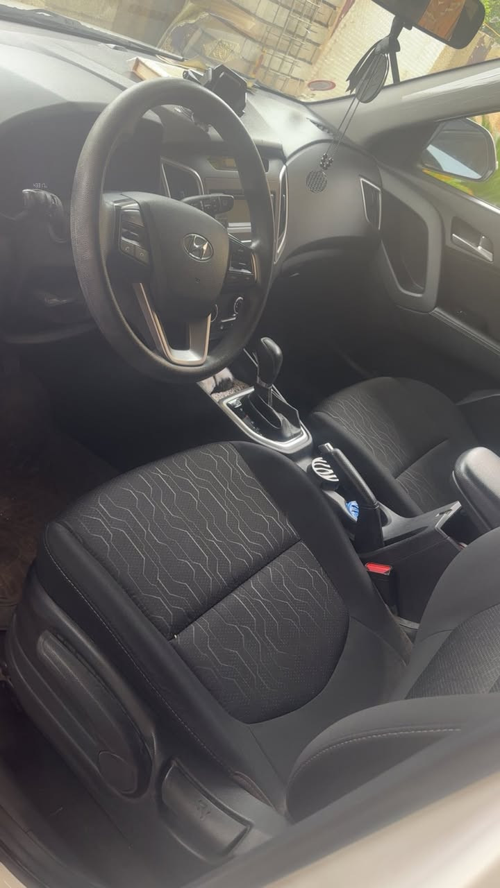 سياره هونداي كريتا 2020
رقم جديد بغداد لون ابيض تو كلر القمارة سوداء محرك 1600 دوش خليجي،، ماشيه (43الف كم ) زوج تايرات جديد وباتري جديد، ويل كب فتحة سقف لايت زينون كشافات ،، مري شفط  حساسات خلفيه ،، تبريد قطعتين، كشنات  على وضع الشركه، السياره نظيفه جداا

السعر(160)


**إذا كنت صاحب هذا الإعلان وتريد حذفه لأي سبب، رجاءا أرسل رسالة إلى الدعم الفني**