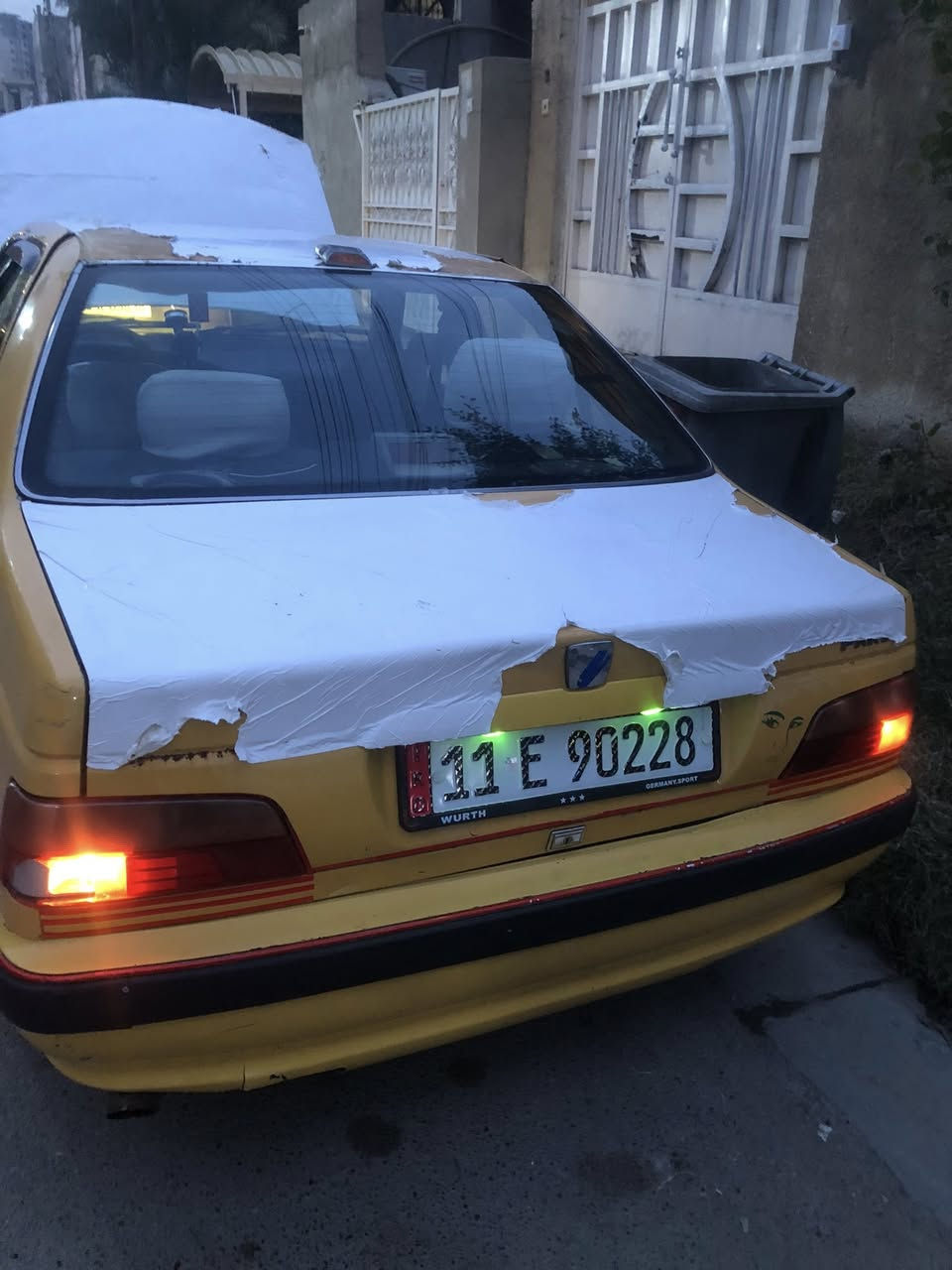 سلام عليكم بيجو بارص ١٣ موديل كير محرك عينه صينية كول جديد هيئة كاملة بسمي بغداد حي الجهاد ممتواجد على فيس ***********
