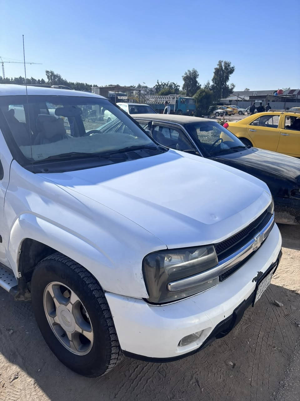 سلام عليكم
شفروليه بلايزر 2007

مكينه و كير مكفول 

قطعتين تبريد 

حداديه جديد 

تخم تاير جديد 

منضومة زنون جديده 

بيه مكانات صبغ 

عنوان كربلاء 

السعر 88بيه مجال 

للأستفسار ***********
