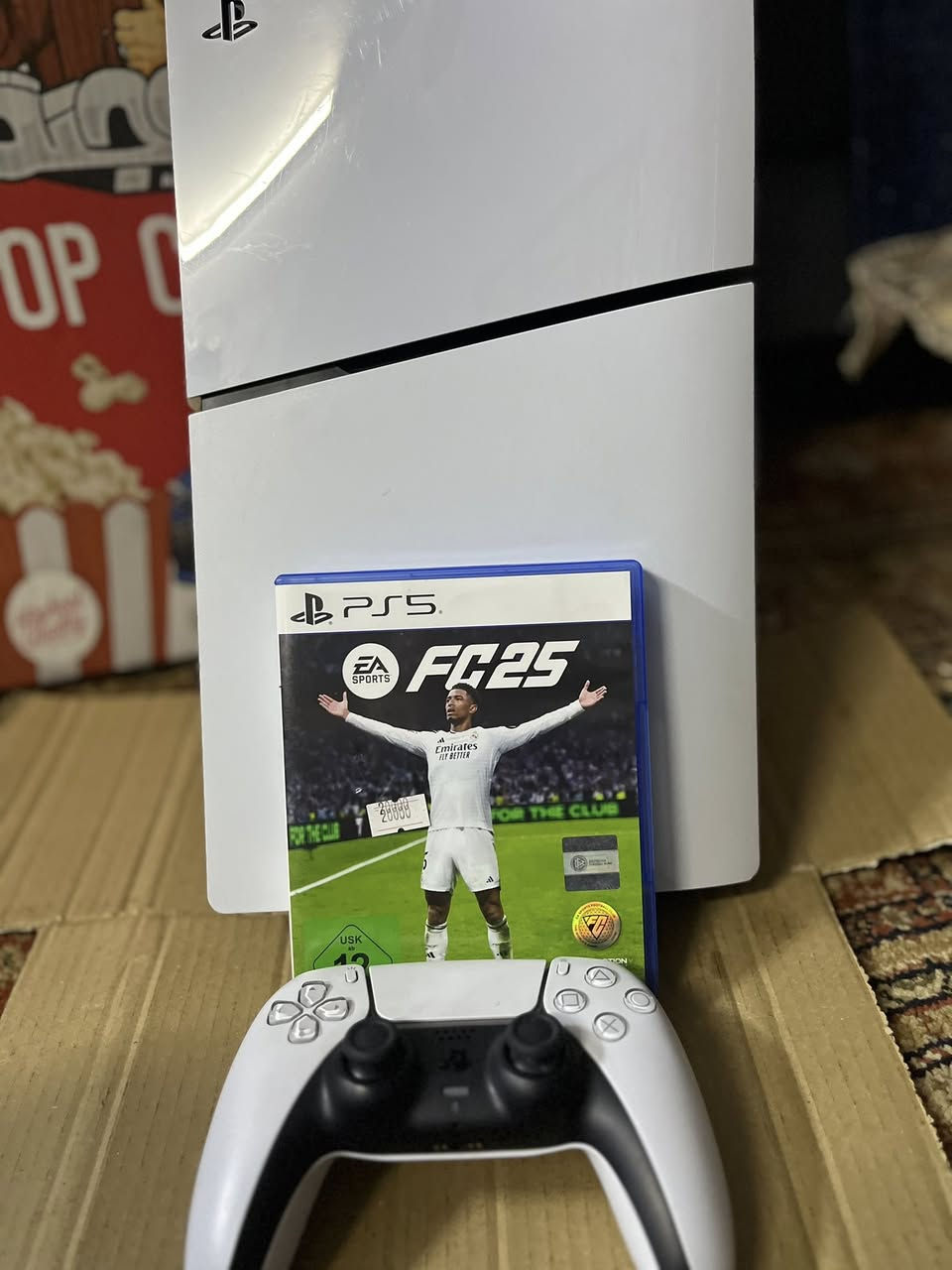 سلام عليكم.
. سوني 5. بلاي ستيشن 5 (ps5)
.نضيف ومامستخدم شي قليل
. 
.كلش مثل ممبين بلصوره ويا
.
 كافه ملحقاته وفيفا 25
.
.ب680 وبي مجال قليل
.
.شراي كل الهله بيك مو شراي
.
. لتكسر بلسعر ❤️‍🔥♥️
. 
. *********** واتساب متواجد
