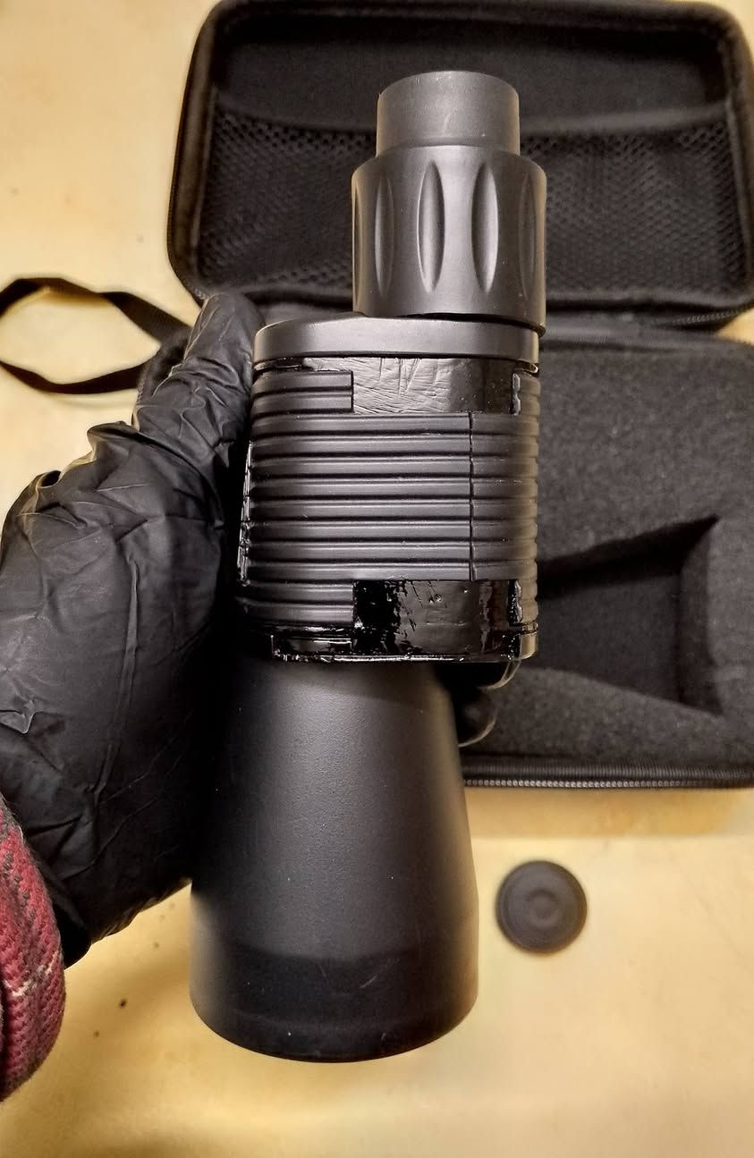 ناظور تك عين كلش نظيف
وياه حقيبه وقبغات 
قوي وكلش صافي شرط الفحص 
40 الف مع التوصيل 
واتساب ***********
