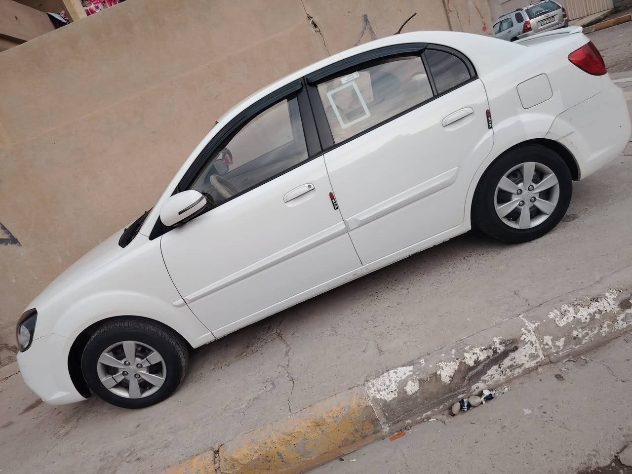 اسلام عليكم كيا ريو موديل 2012 بل ضرار مكينة شركة كير شرط سياره حلوه رقم اربيل جديد هزا جديد كبون بنزين تريد تحويل تريد وكالة السعر على اتصال ***********
