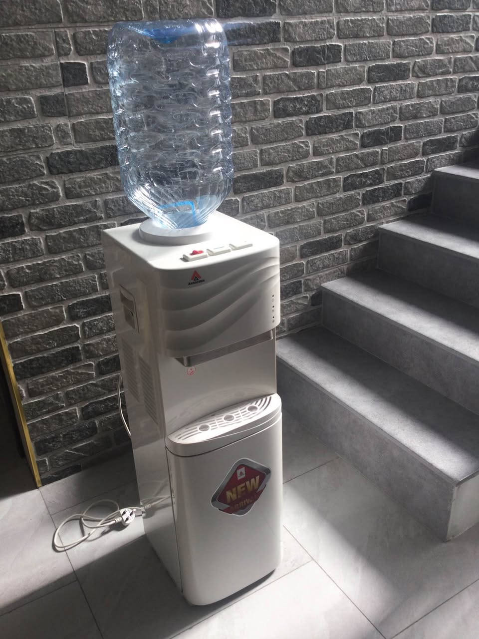 البراد شغال حار وبارد مابيه اي عيب 
سعره النهائي ب٩٥ الف 
العنوان
اربيل / تقاطع الاسكان شارع ٦٠ / خلف جامع قادر بله أربيل, العراق


**إذا كنت صاحب هذا الإعلان وتريد حذفه لأي سبب، رجاءا أرسل رسالة إلى الدعم الفني**